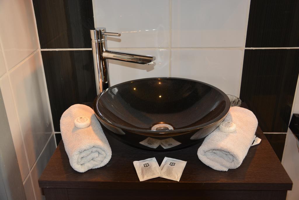 B&B A L'Essentiel Thulin Buitenkant foto